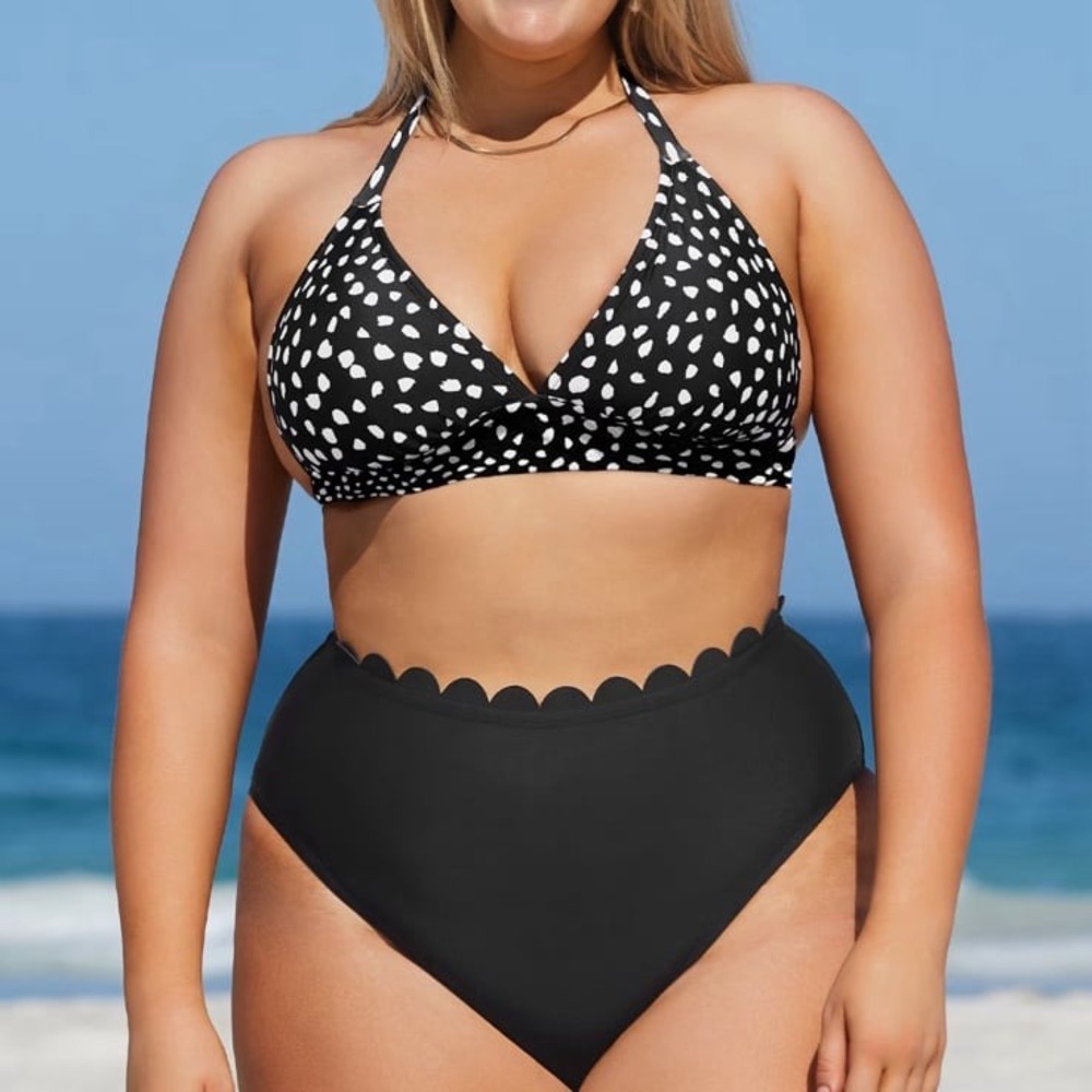 Cupshe Escaping Dots Halter‎ Tri & High Waist Plus Size Bikini Set 2X